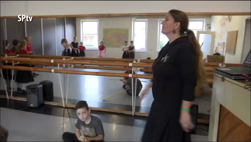 Jubilálnak A Táncegyüttesek